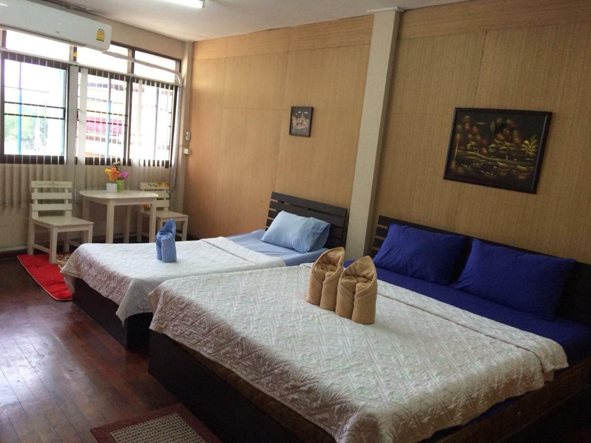 Changphuakgate Guesthouse شيانغ ماي المظهر الخارجي الصورة