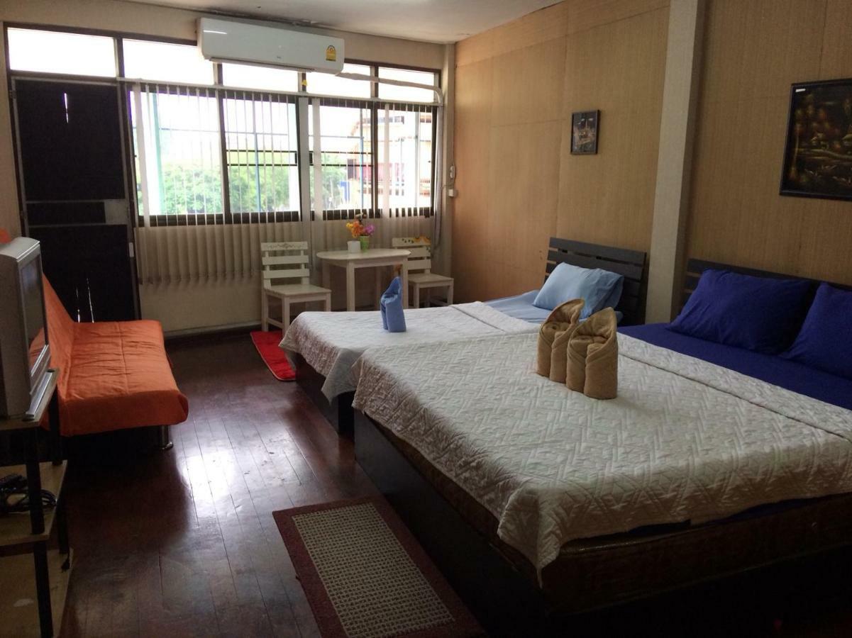 Changphuakgate Guesthouse شيانغ ماي المظهر الخارجي الصورة